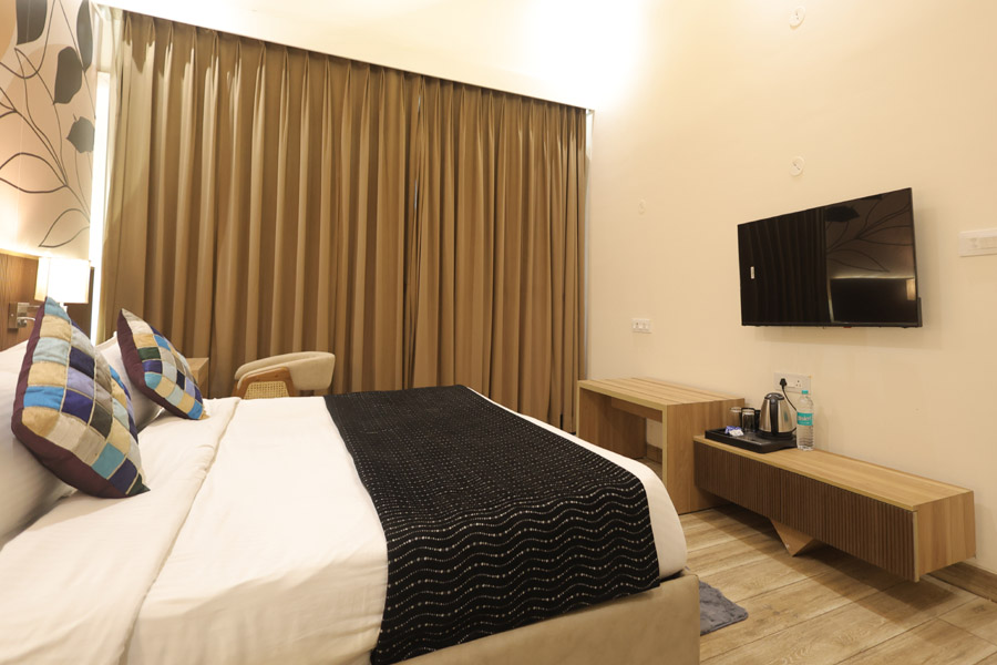 Stream View Room-4