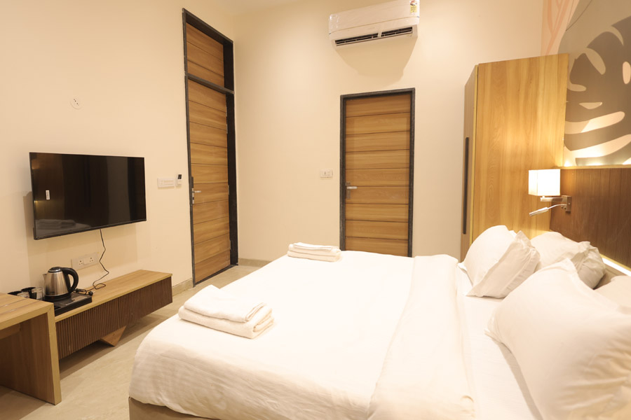 Hill Stream Signature Room-6
