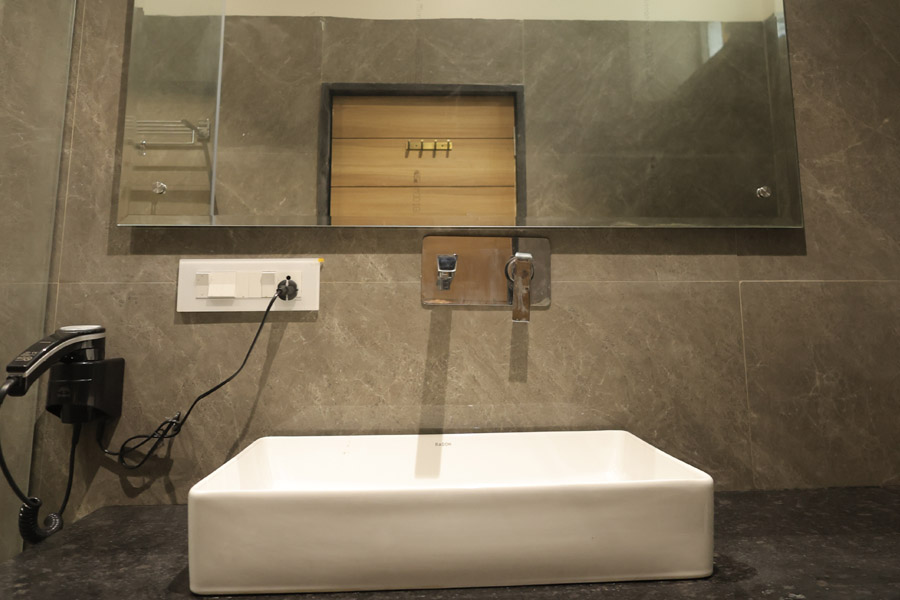 Stream View Room-11